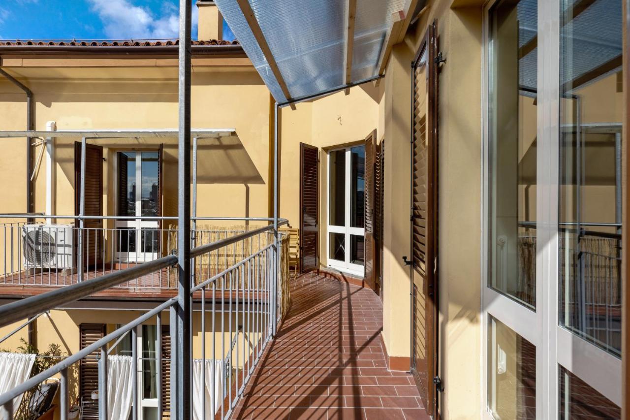 Irnerio Apartments By Wonderful Italy Bologna Bagian luar foto