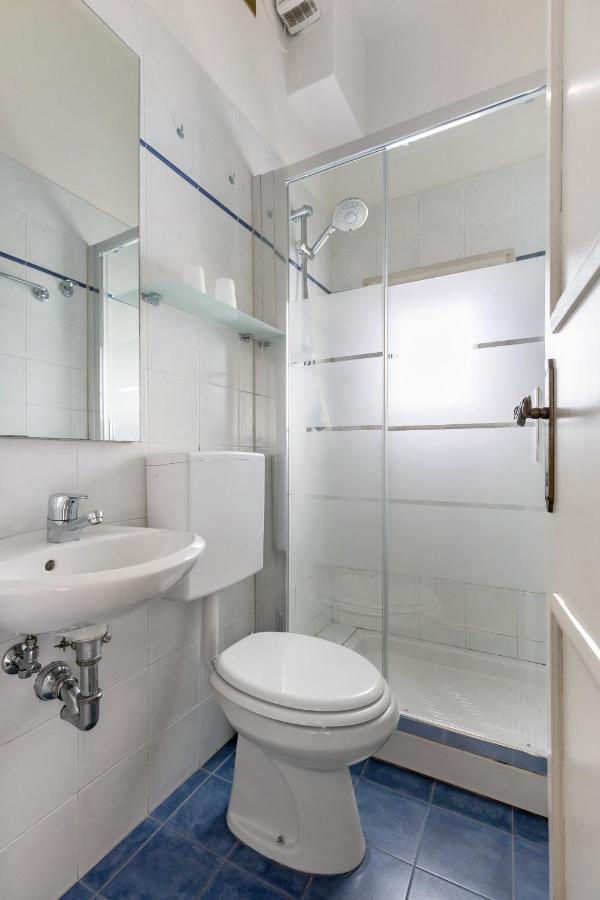 Irnerio Apartments By Wonderful Italy Bologna Bagian luar foto