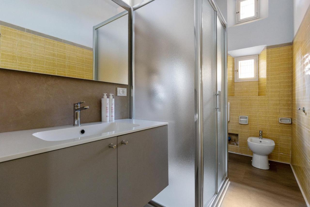 Irnerio Apartments By Wonderful Italy Bologna Bagian luar foto